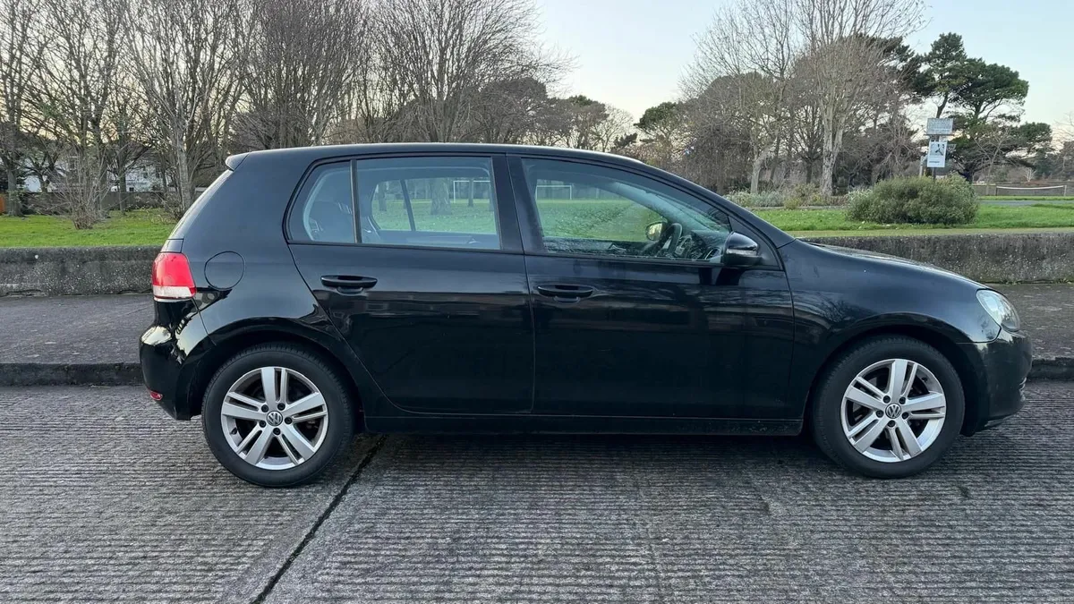 Volkswagen Golf 2010 | 132,000 km | NCT Jan 2027 - Image 1