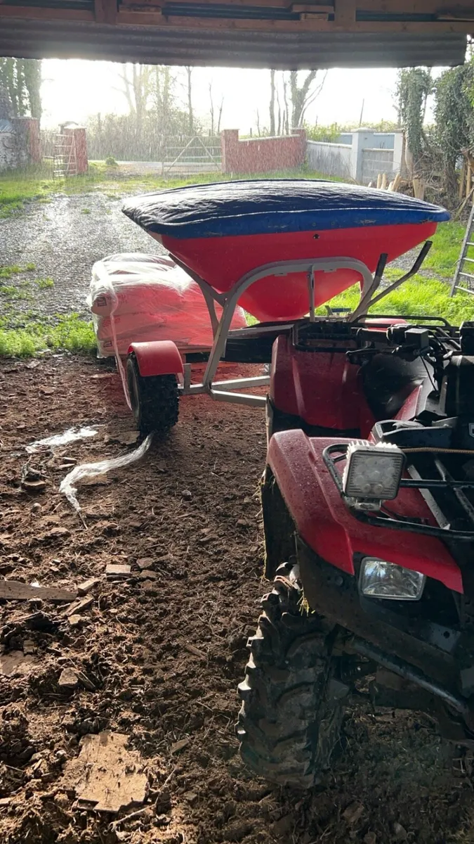 ****Walco spreader**** - Image 3