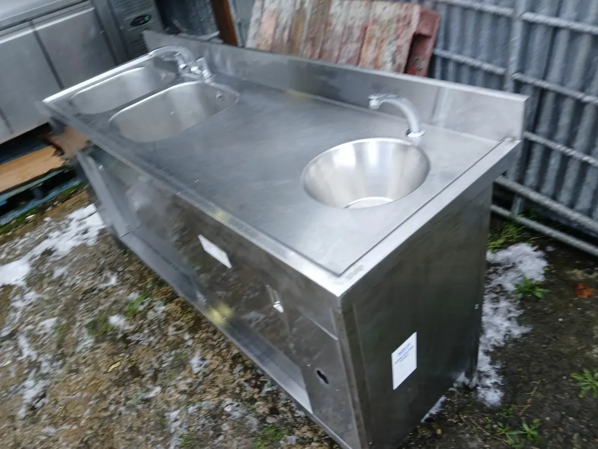 Staneless steel cabbinet sink unit complete.. - Image 1