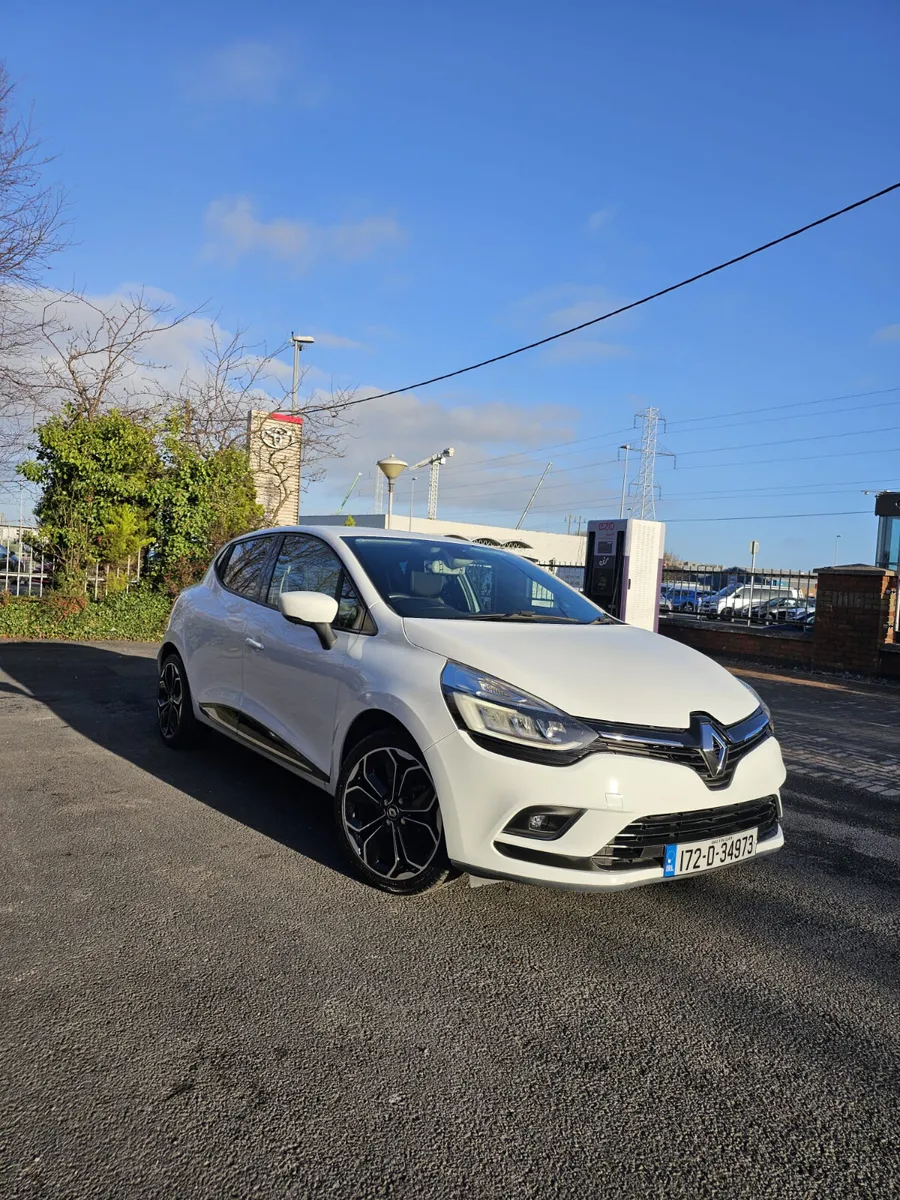 Renault Clio/Lutecia Automatic - Image 4