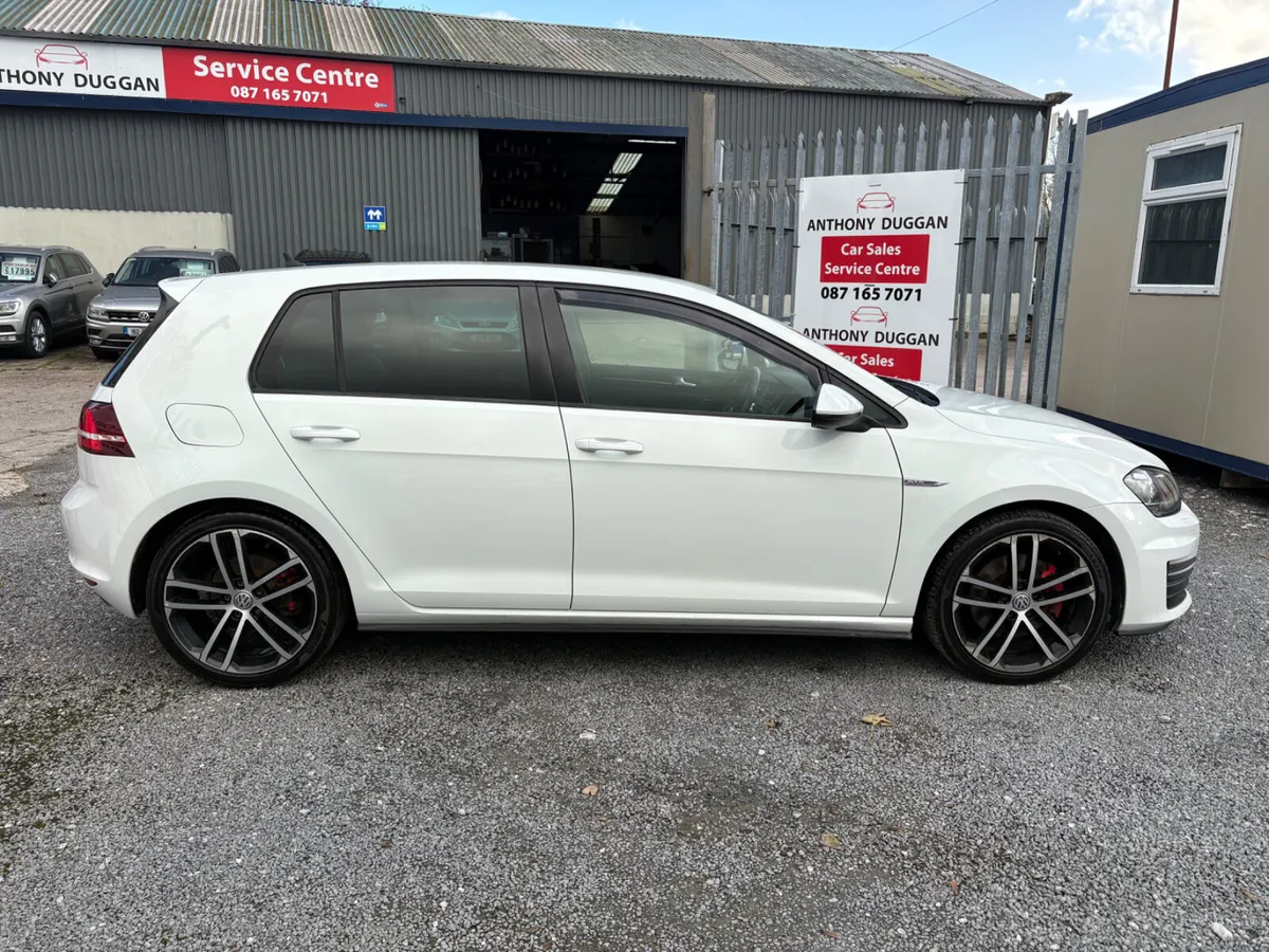 Volkswagen Golf GTD 184bhp - Image 2