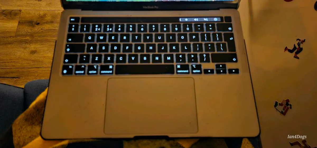 Macbook pro - Image 1