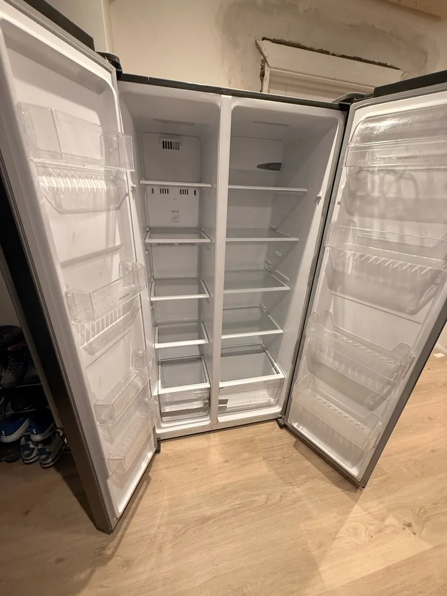 American style fridge freezer - Image 1