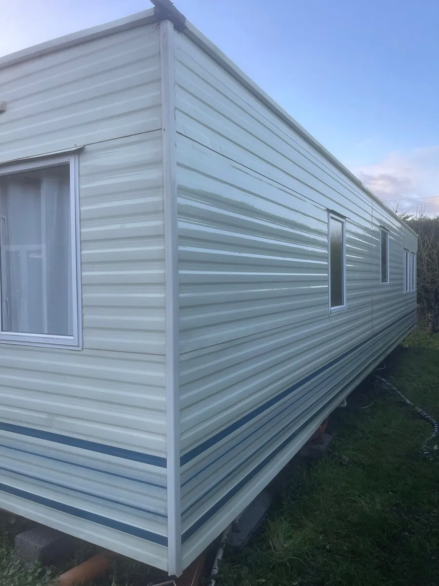 2 BEDROOM MOBILE HOME FOR SALE - Image 2