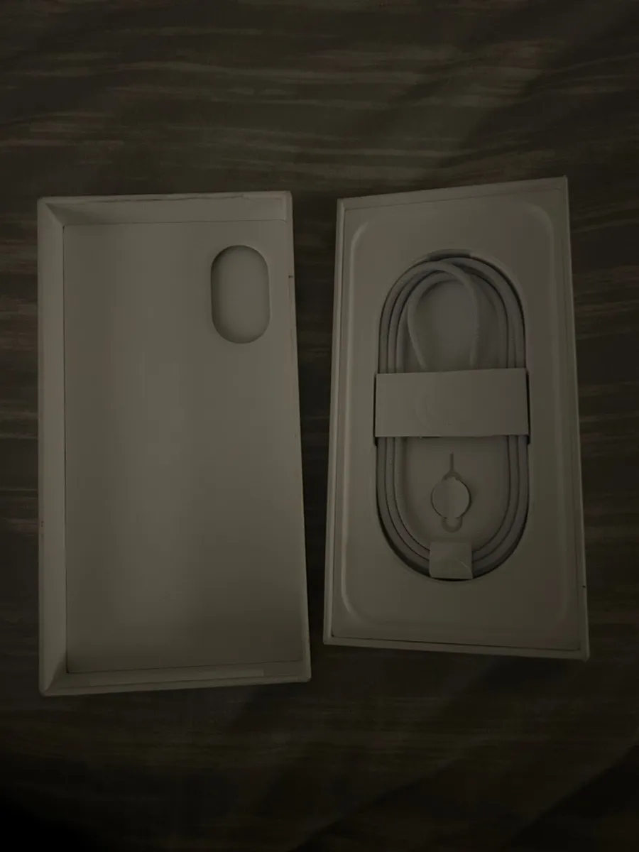 I Phone 16 Plus - Image 2