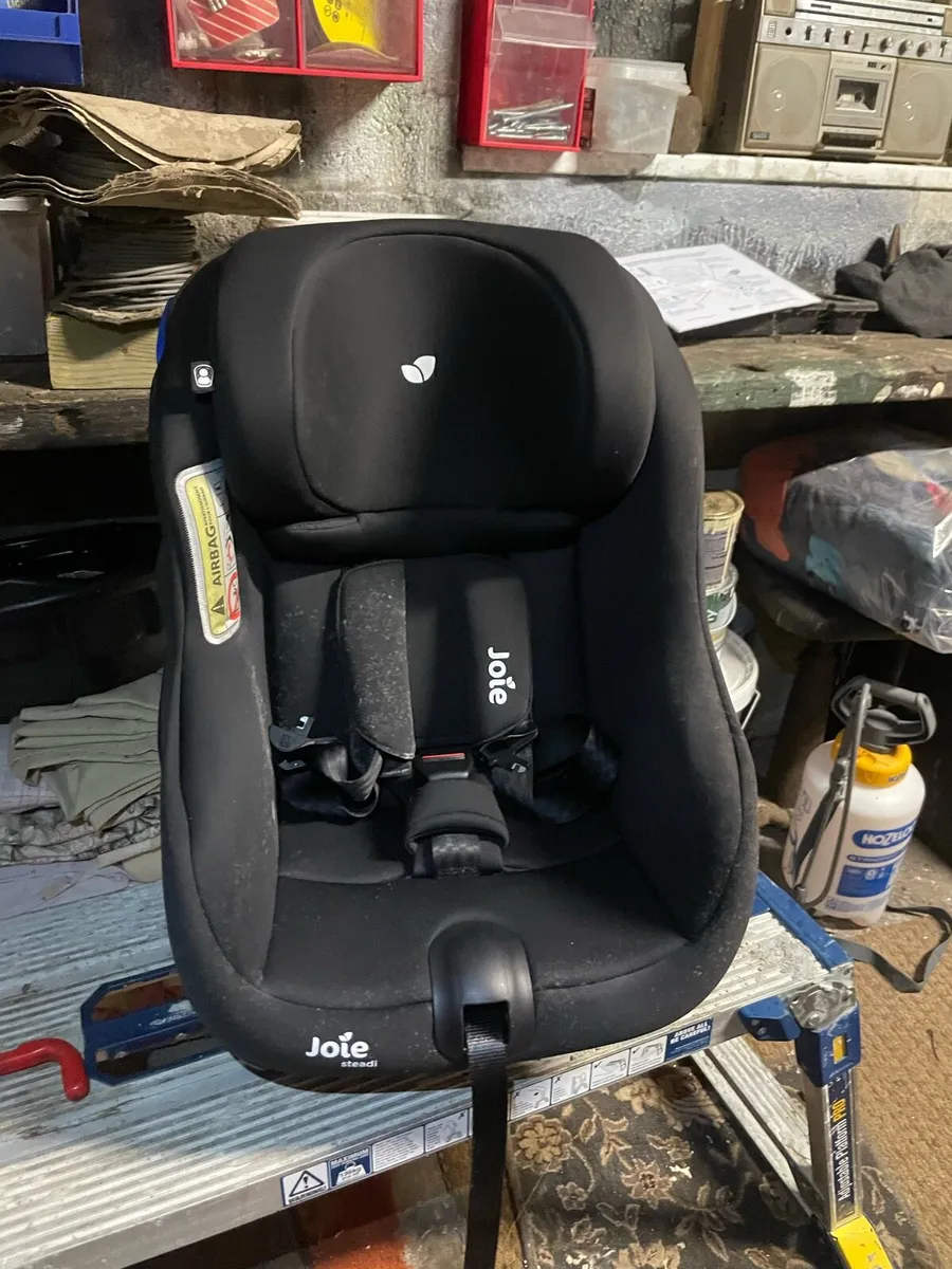 Baby car seat - Image 1