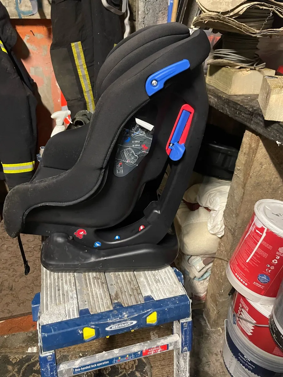 Baby car seat - Image 2