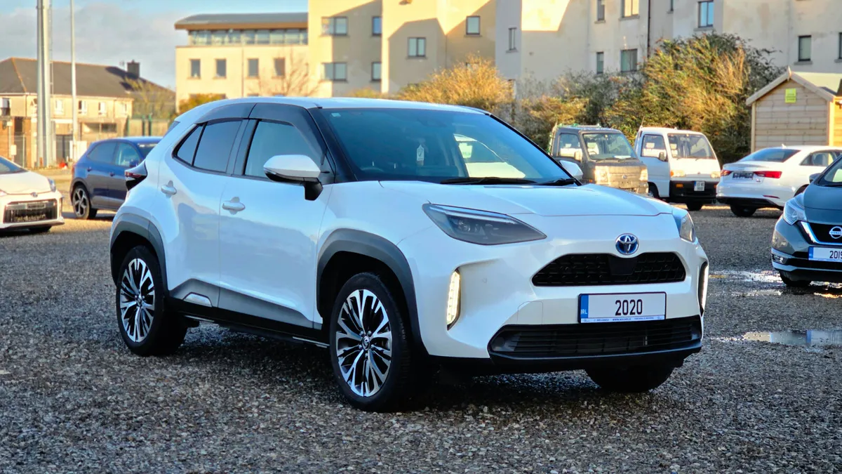 Yaris Cross Hybrid - Image 1
