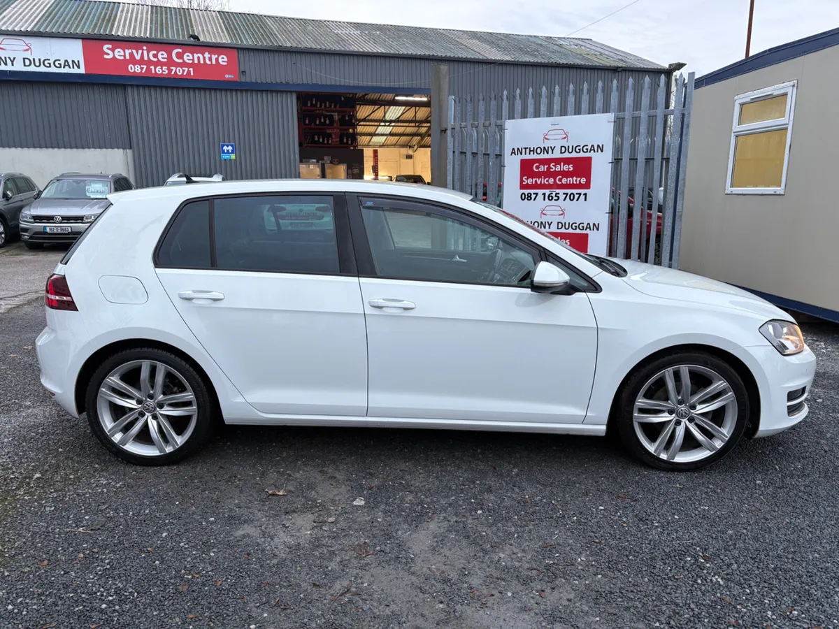 162 Volkswagen Golf Highline - Image 2