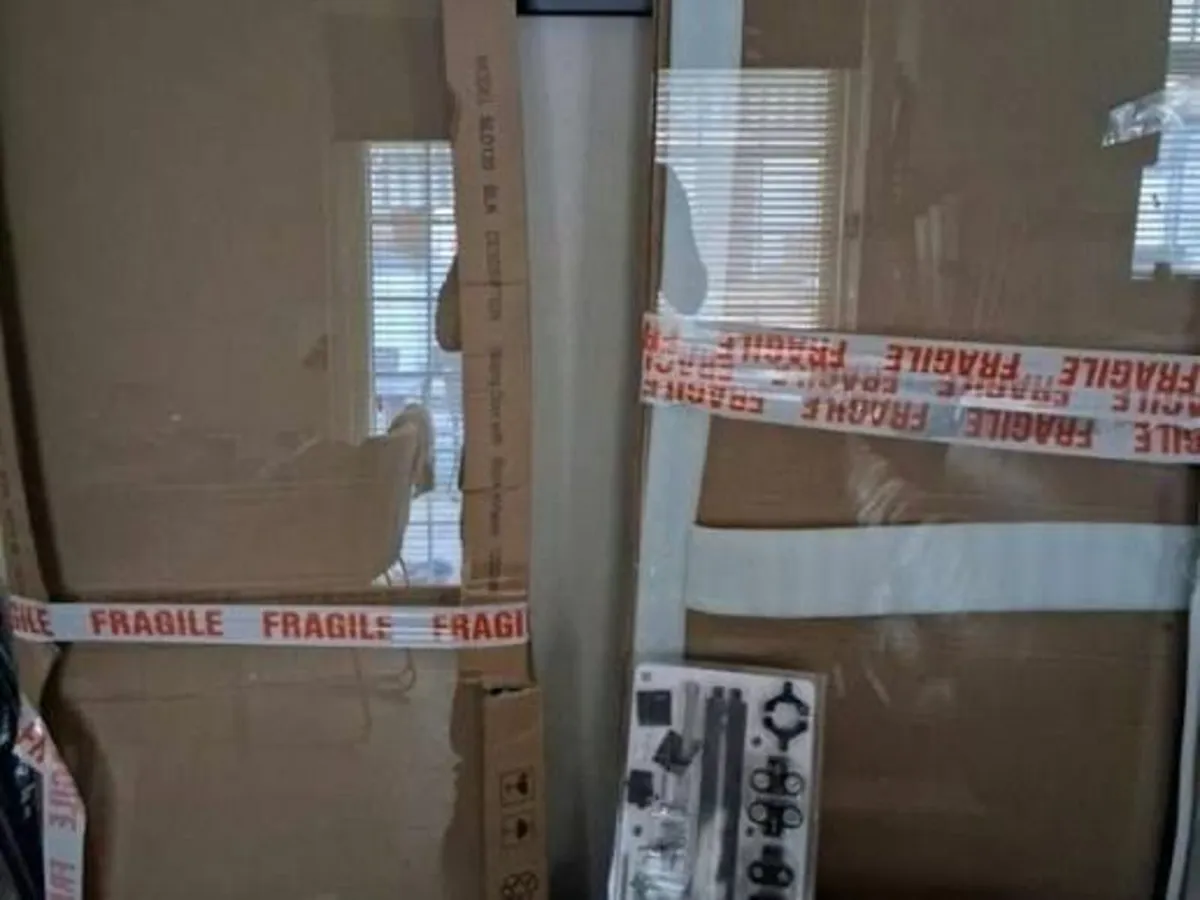 Bath Room Shower Doors Curtains Tiles Bathroom - Image 1