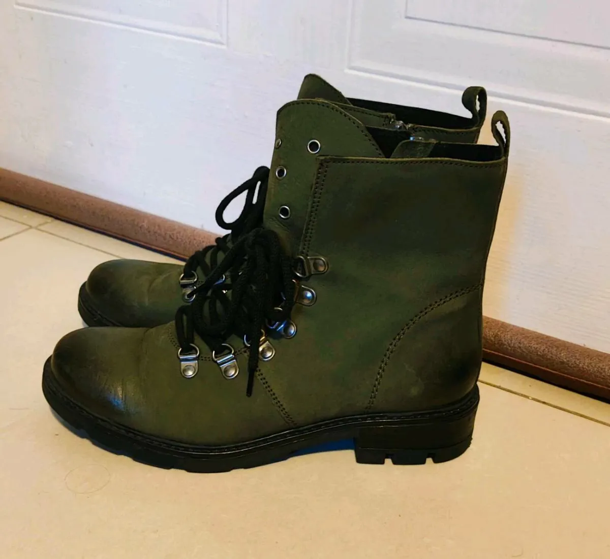 Green Combat Boots Size 38 (EU) - Image 1