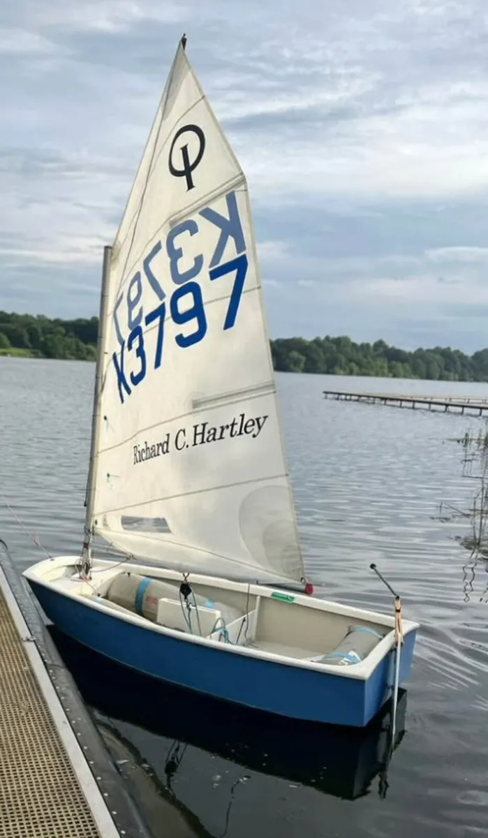 Optimist sailing dinghy Fibreglass boat - Image 1