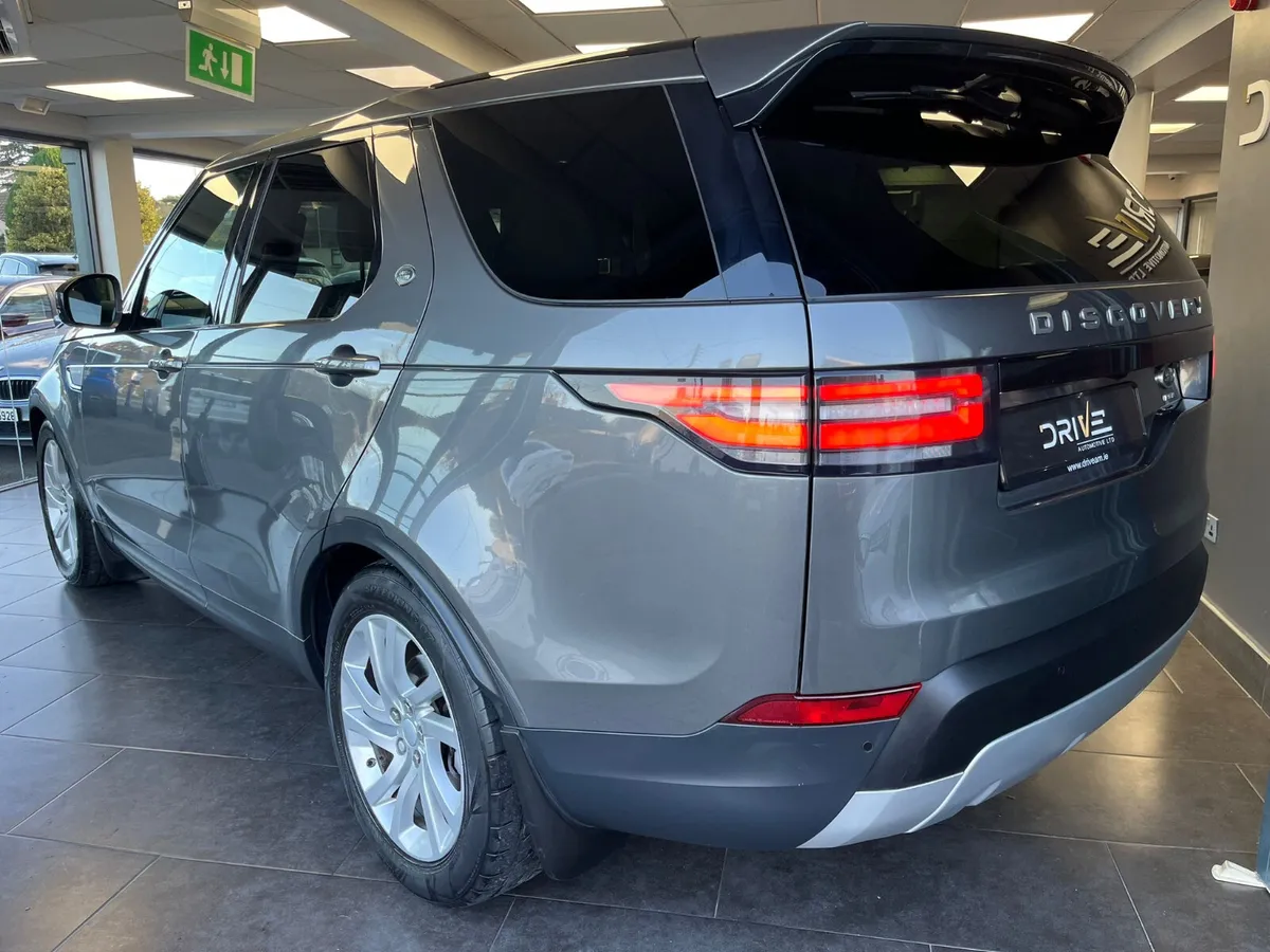 Land Rover Discovery 2018 - Image 3