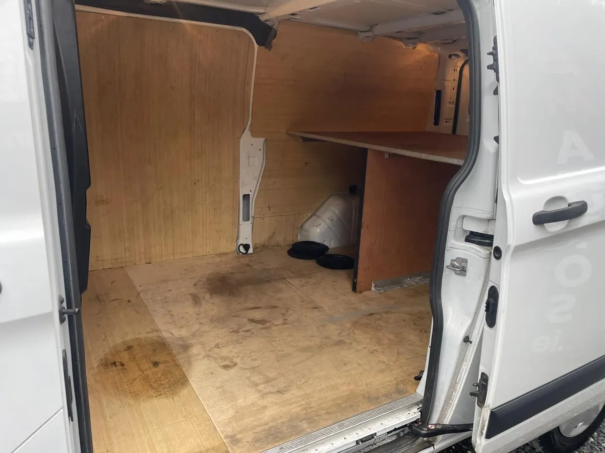 Ford Transit Custom 2018 - Image 4