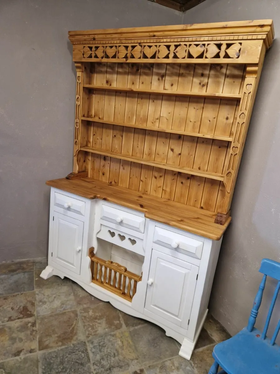 Large vintage pine irish coop kitchen dresser - Image 4