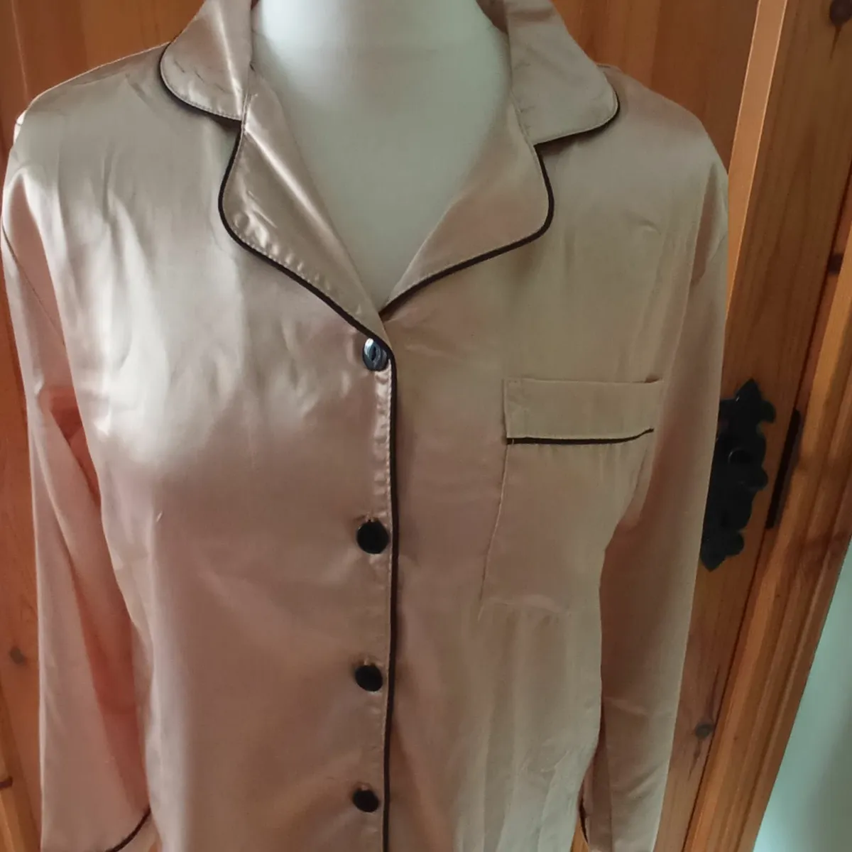 Ladies Pyjamus - Image 2