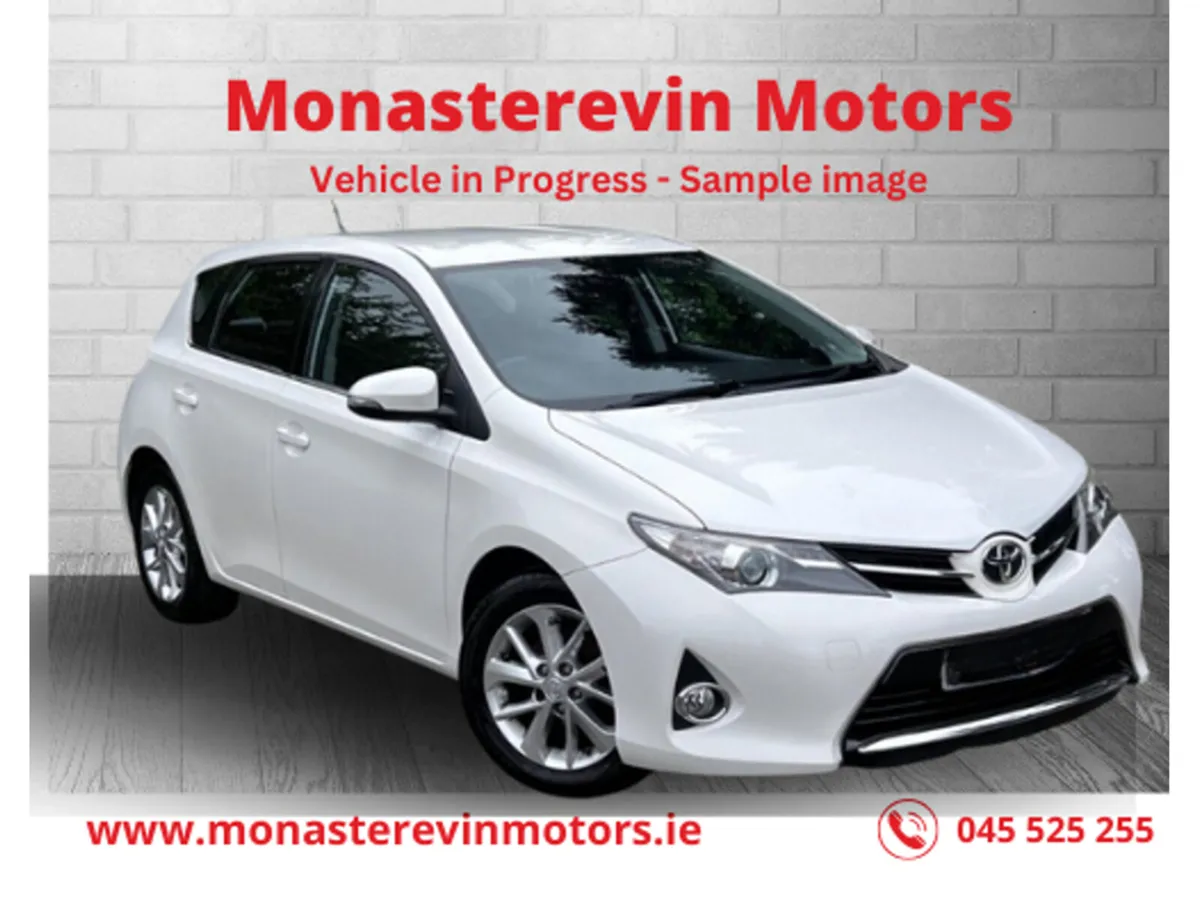 Toyota Auris 1.33 5DR TERRA 4DR