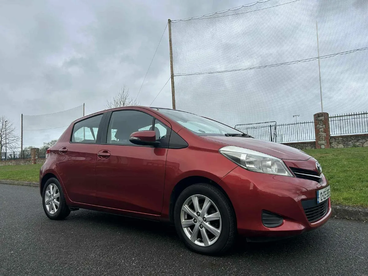 Toyota Yaris 2012 - Image 1