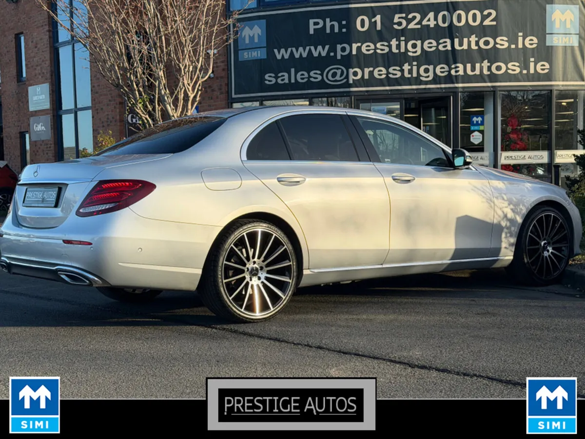 Mercedes-Benz E-Class E220 D SE FULL LEATHER  AUTO - Image 4