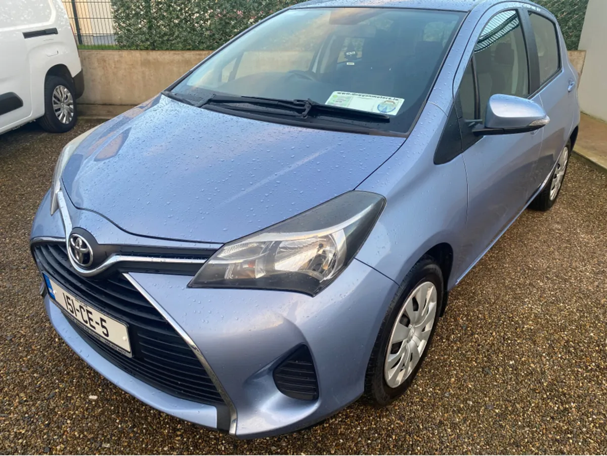 Toyota Yaris 1.0 LUNA MC 4DR - Image 2