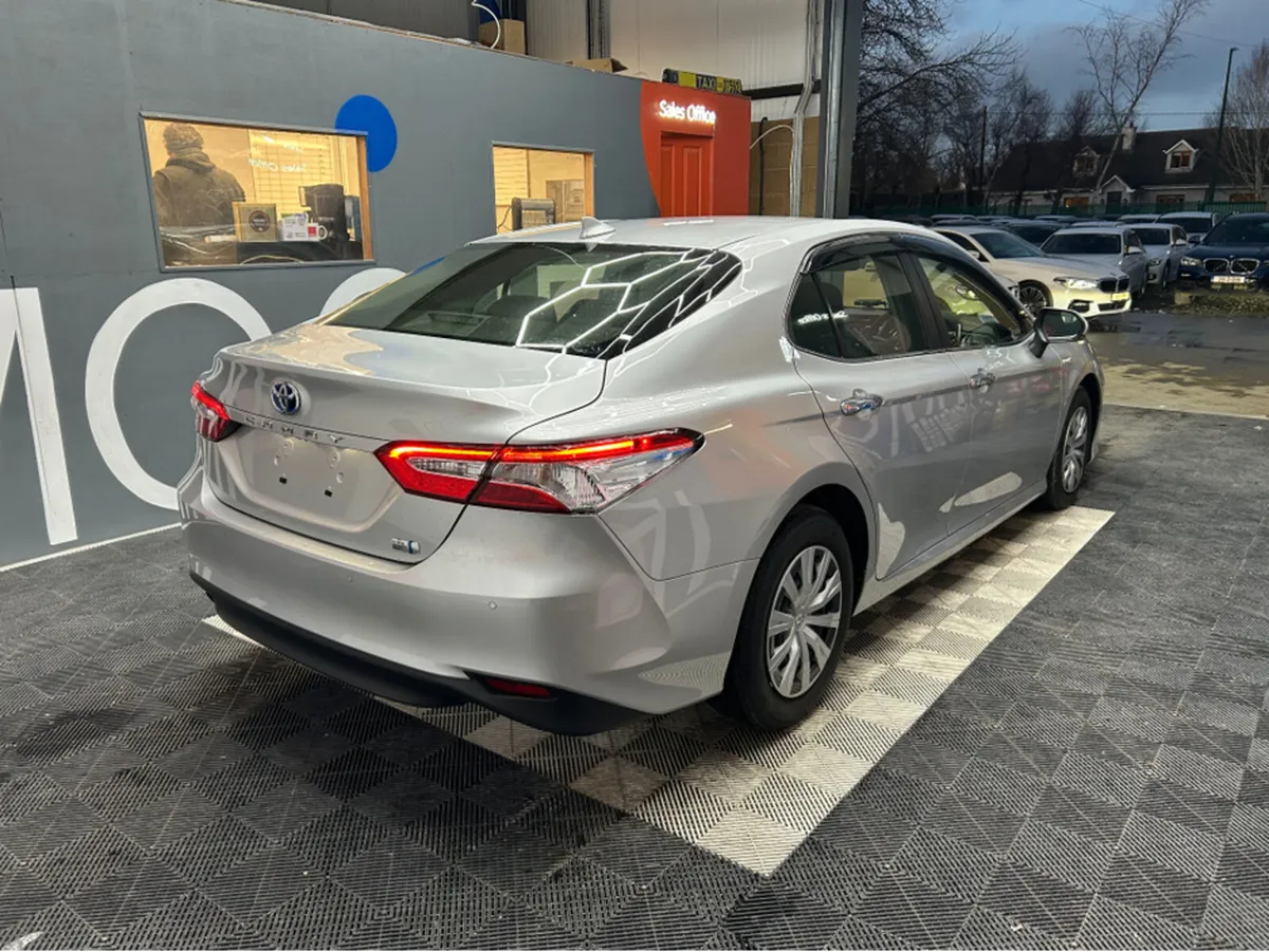 Toyota Camry €21950! 2020 Toyota Camry Hybrid / 79 - Image 2