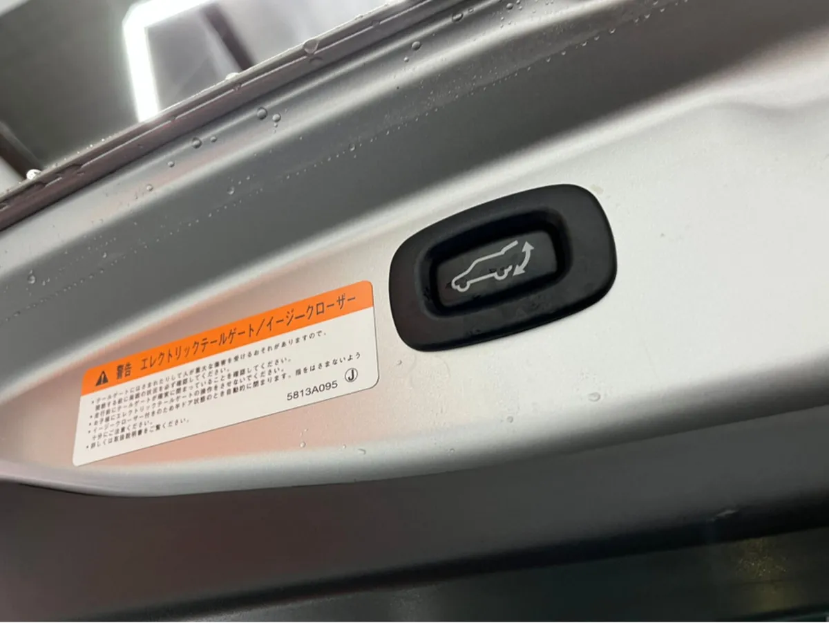 Mitsubishi Outlander HEATED SEATS - HEATED STEERIN - Image 2