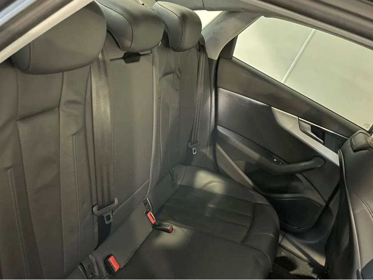 Audi A4 2.0 TDI SE ULTRA 150PS 4DR - Image 4