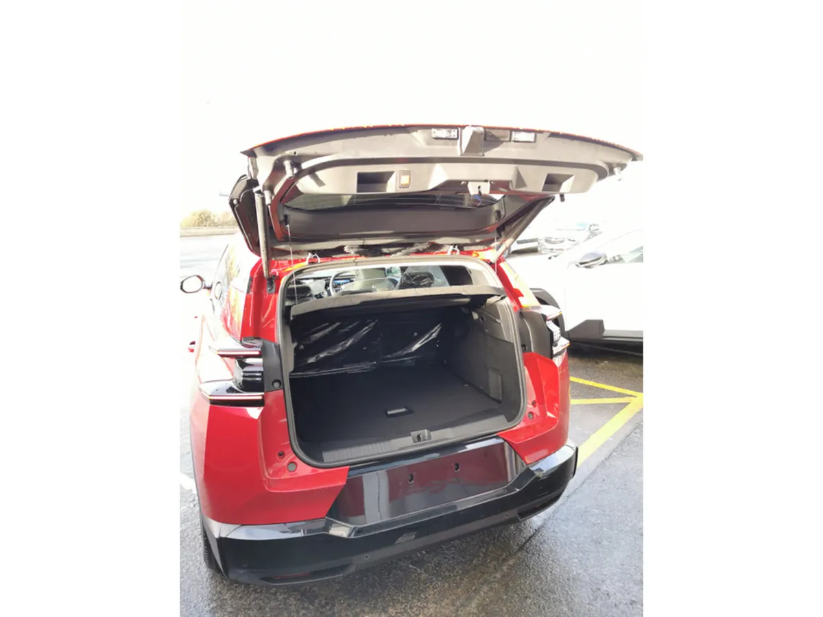 Citroen C5 Aircross HYBRID PETROL - Image 4