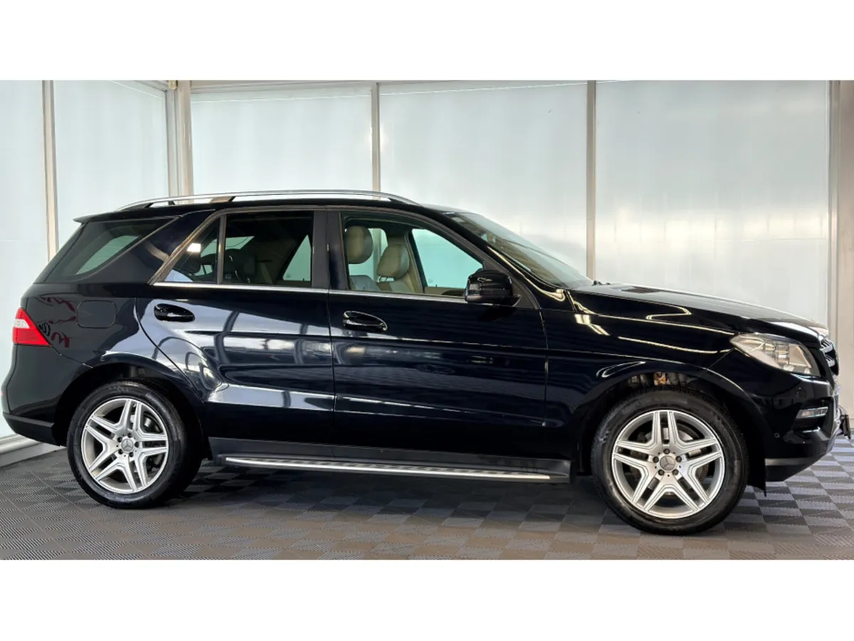 Mercedes-Benz M-Class 250 BLUETEC 4MATIC 5DR AUTO - Image 2