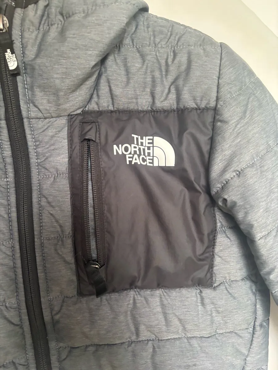 Boys North Face Jacket - Image 3