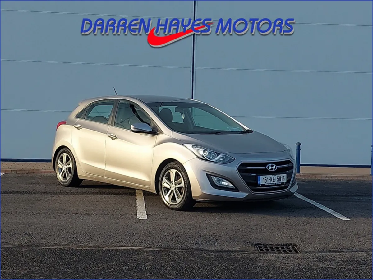 Hyundai i30 1.6 DELUXE 5DR - Image 1