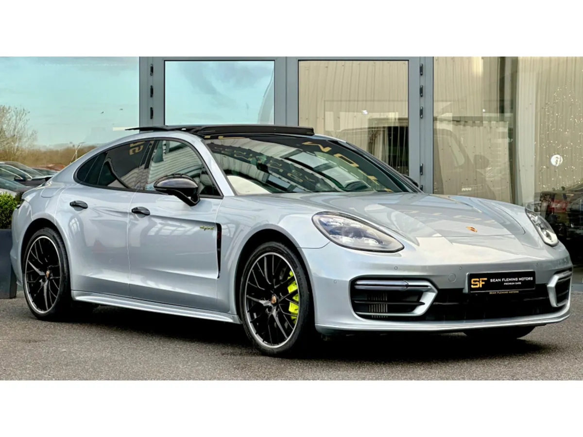 Porsche Panamera 2+2 E-HY E-HYBRID CARBON TRIM - Image 1