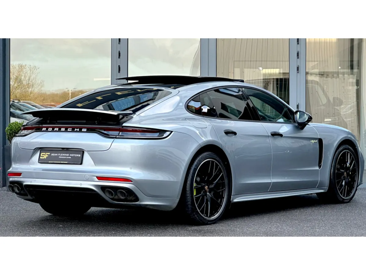 Porsche Panamera 2+2 E-HY E-HYBRID CARBON TRIM - Image 4