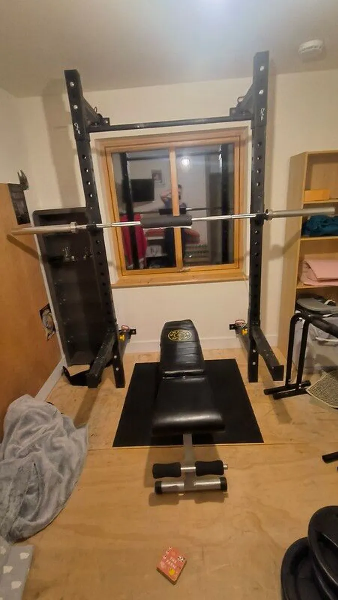 Wall mounted squat rack - Image 1