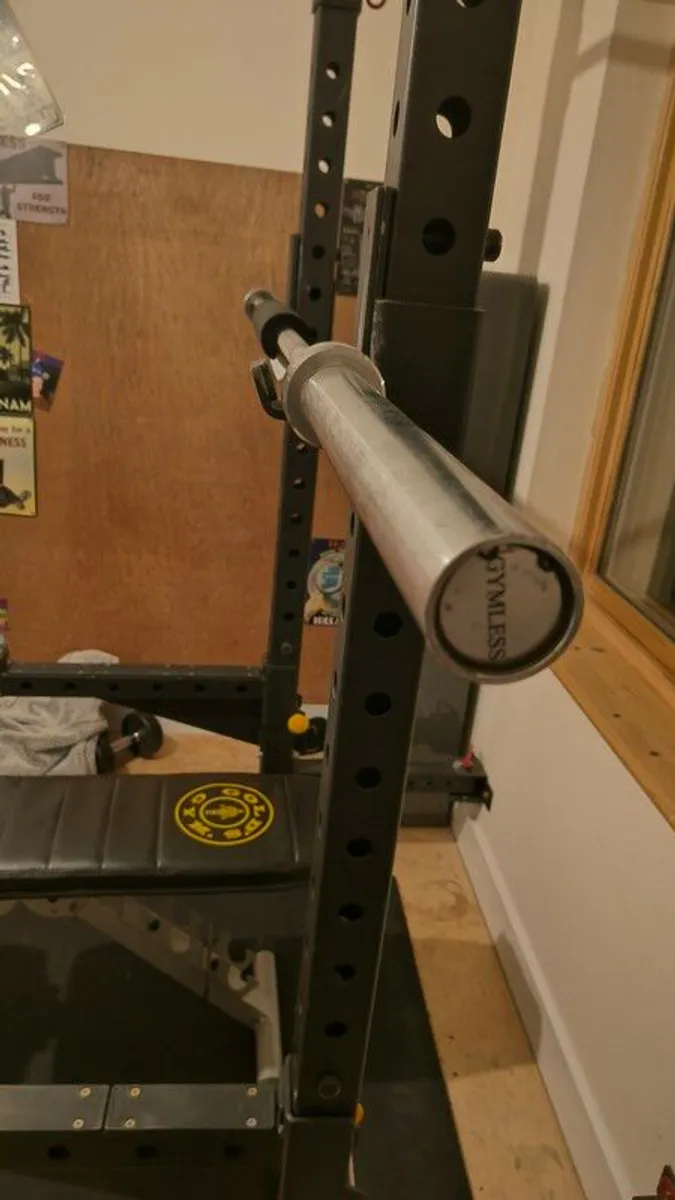 Olympic bar and rubber plates - Image 4