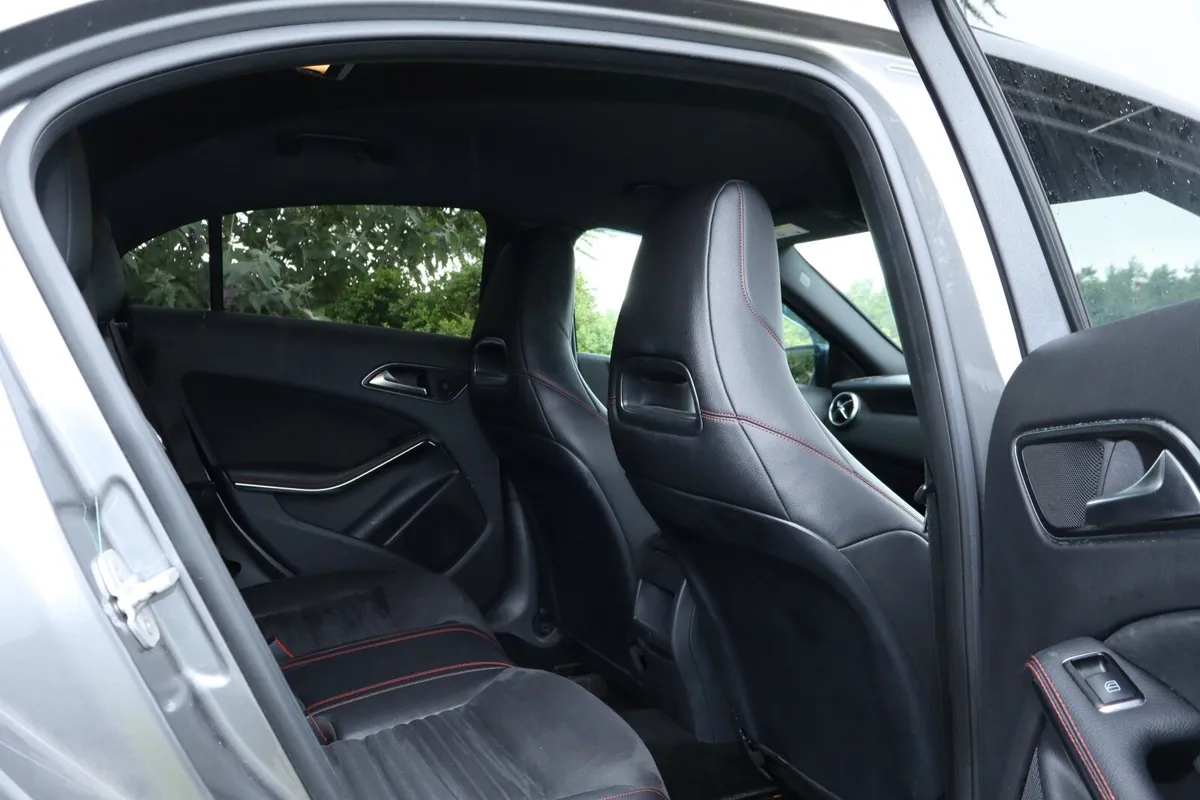 Mercedes-Benz A-Class 2014 - Image 4