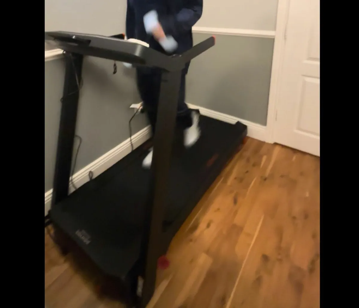 Treadmill - Image 1