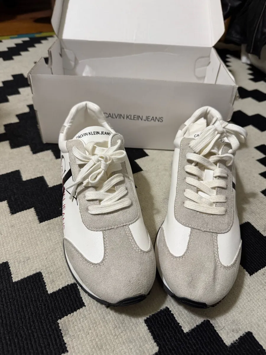 Suede Trainer - Image 3