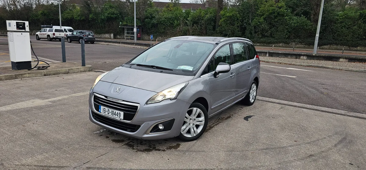 Peugeot 5008 Low mileage 7 seats - Image 1