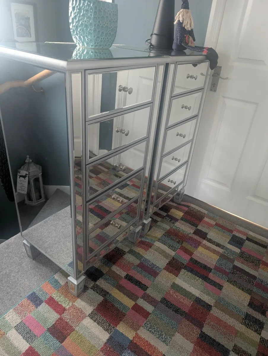 2 Sets of mirror drawers, excellent condition - Image 1