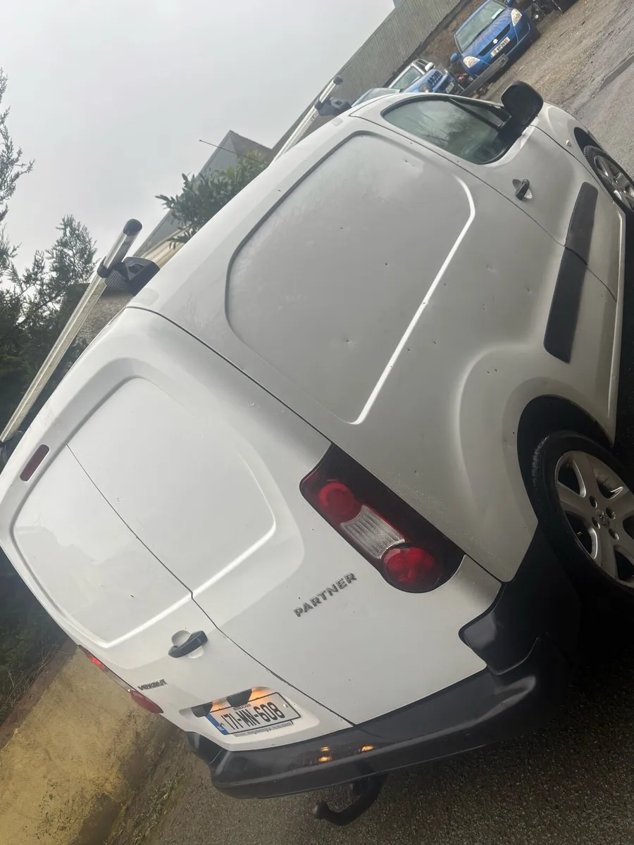 2017 Peugeot partner - Image 4