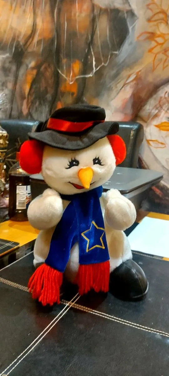 Vintage Christmas Singing Snowman. - Image 1