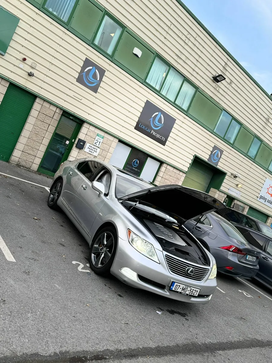 Lexus LS460,V8 !! - Image 2