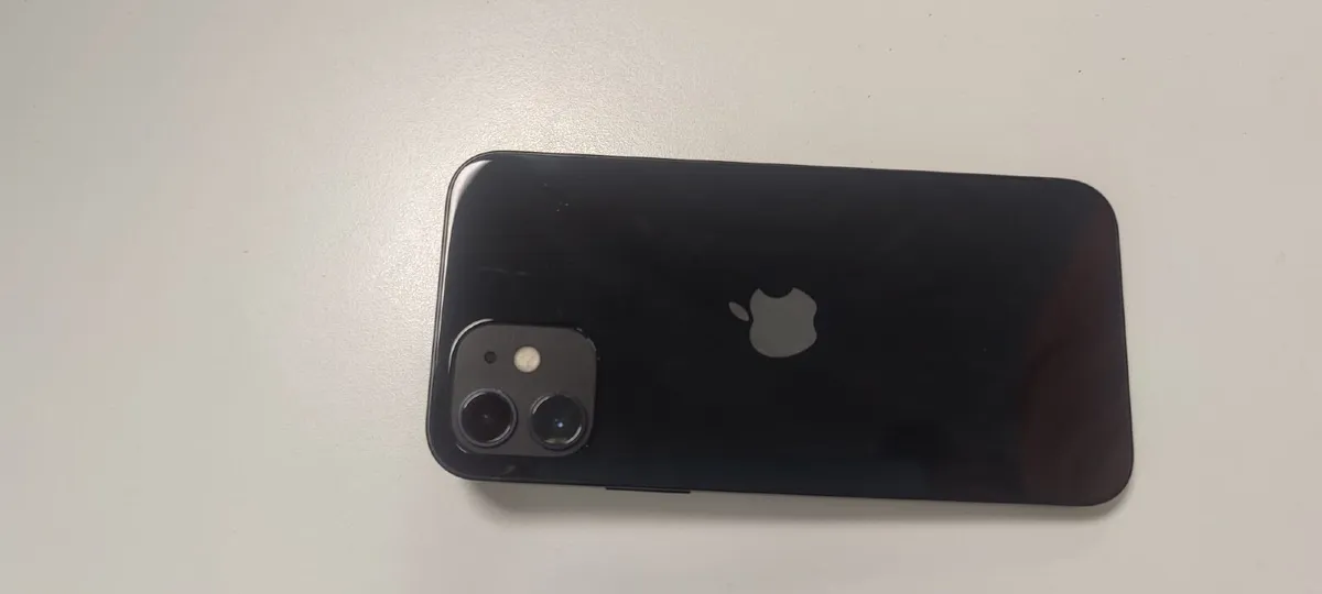 IPhone 12 - Image 3
