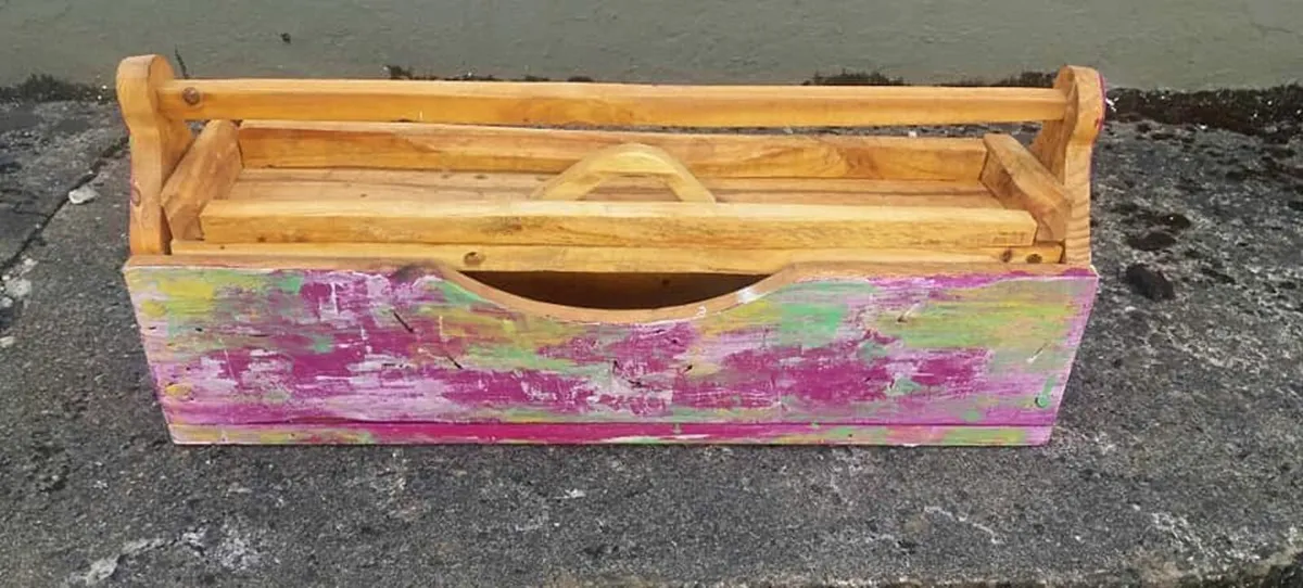 Rustic Old Style Carrier / Toolbox /mem box - Image 3