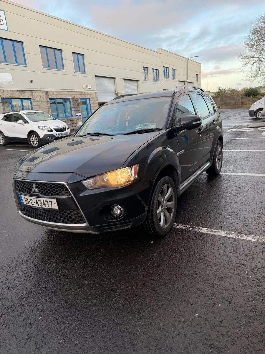 2010 Mitsubishi Outlander 4x4 , 7 seater, NCT - Image 1