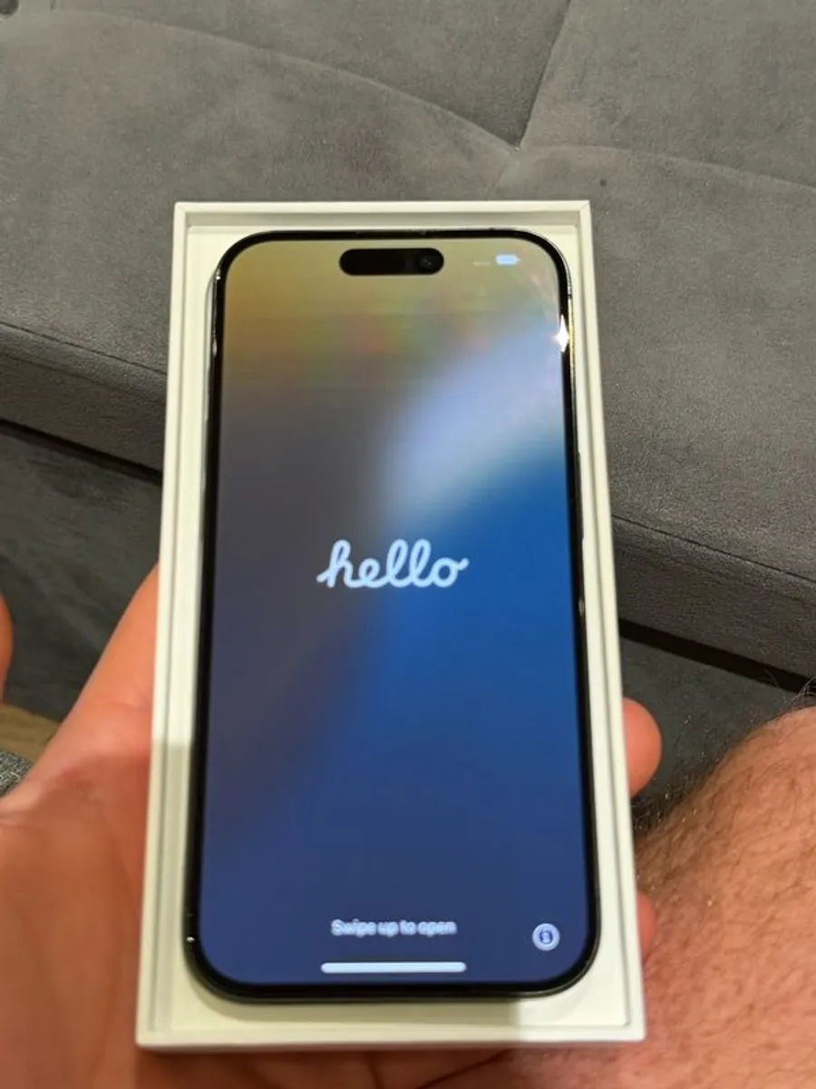 iphone 15 Pro 128gb - Image 1