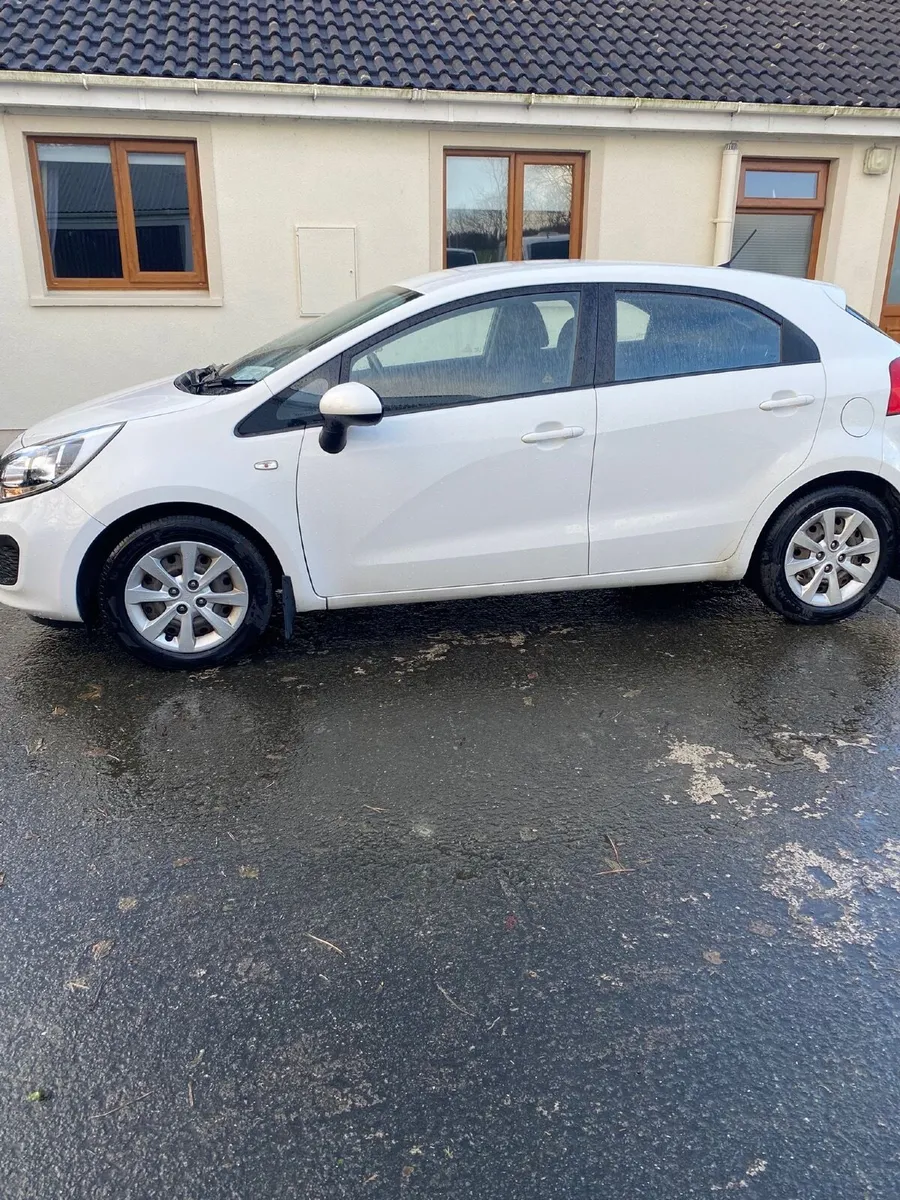 Kia Rio 2014 - Image 1