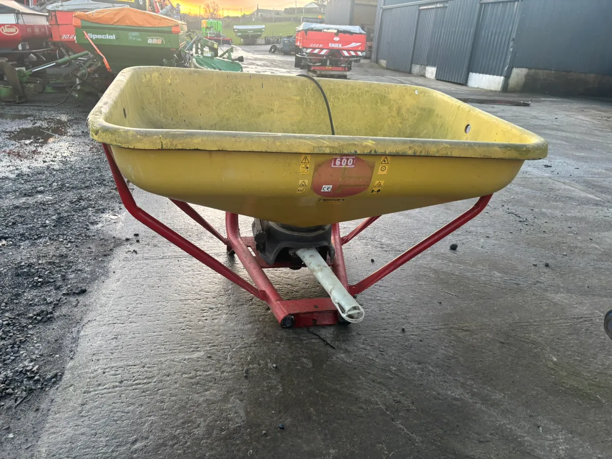 COSMO SPREADER - Image 1