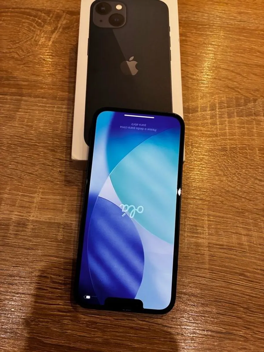 Iphone 13 for sale unlocked - Image 1